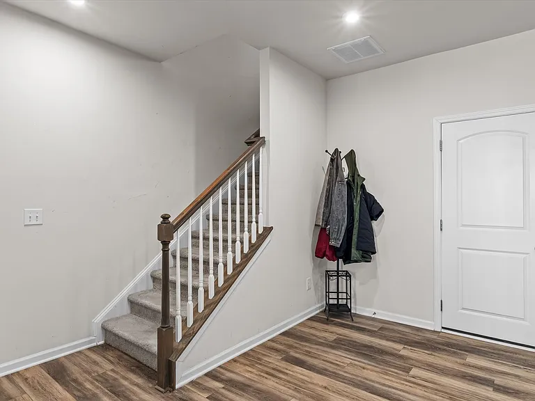 1564 Galloway Rd — Photo 7
