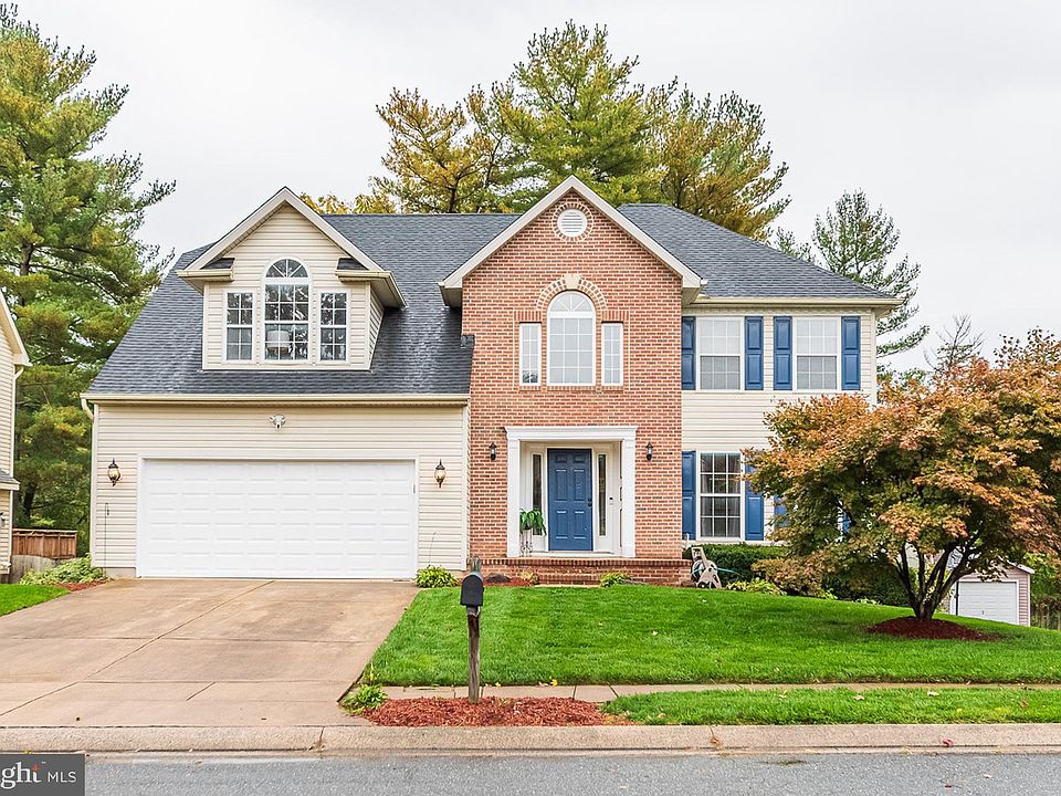 1st image of 1309 Crofton Dr