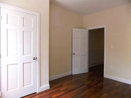 Rented by P Management | media 54