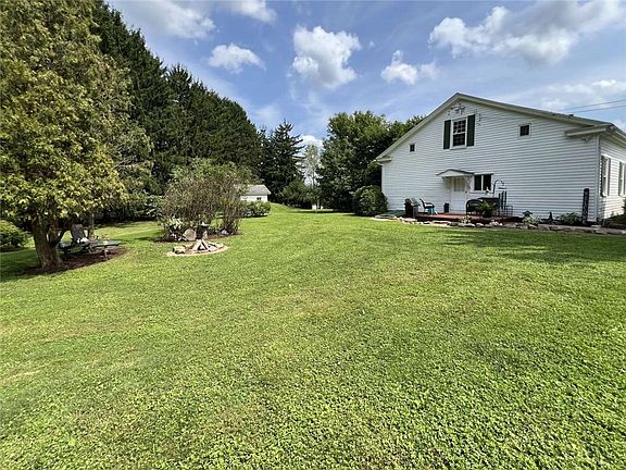 5th image of 1233 Mount Jackson Rd