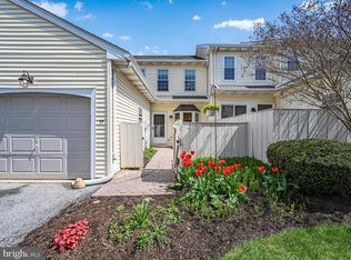 17 Spring Walk Ct, Lancaster, PA 17601