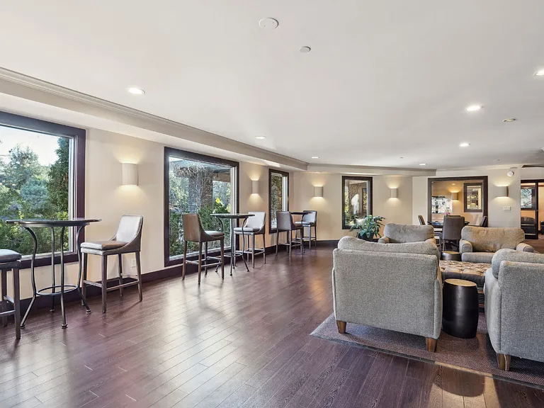 Spacious lobby at Cedars of Edina