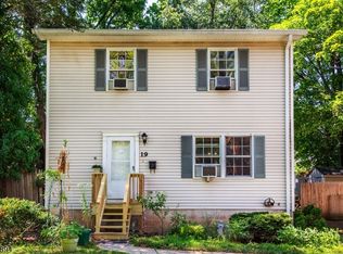 19 Franklin Pl, Hackensack, NJ 07601