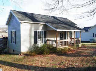 14 5th St, Inman, SC 29349