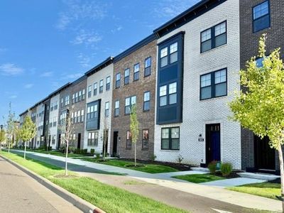 909 Mount Curve Blvd #I, Saint Paul, MN, 55116