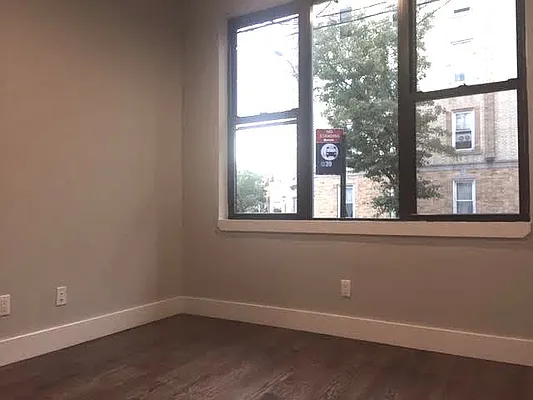 Rented by Loom Group | media 66