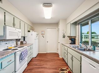 9912 W SANDSTONE Drive, Sun City, AZ 85351