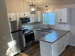 2417 Yew St #2417, Bellingham, WA 98229