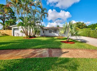 1163 Mocken Dr, West Palm Beach, FL 33406