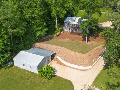 6084 S Main St, Lobelville, TN, 37097