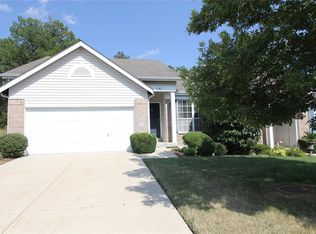 140 Hunters Run Ct, Eureka, MO 63025