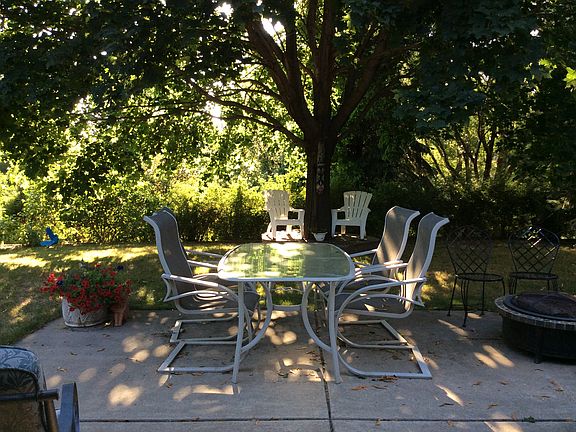 Private  park-like yard!