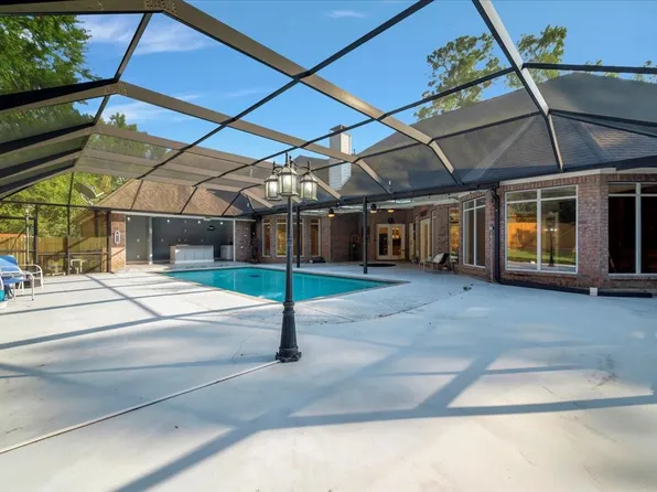 1605 Columbine Dr, Lufkin, TX 75904