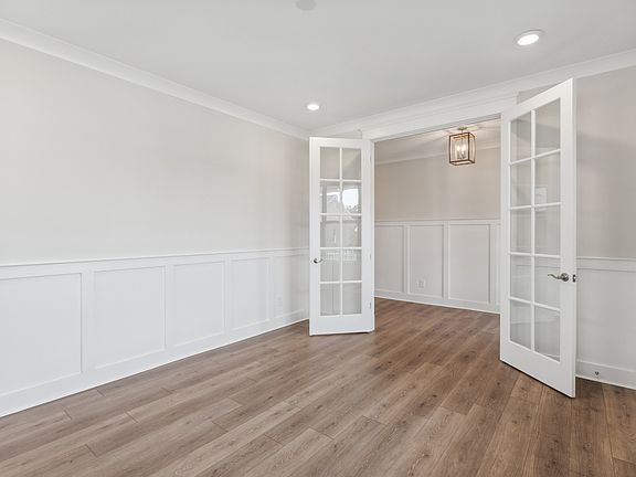 5th image of 42 Pine St Lot 7930
