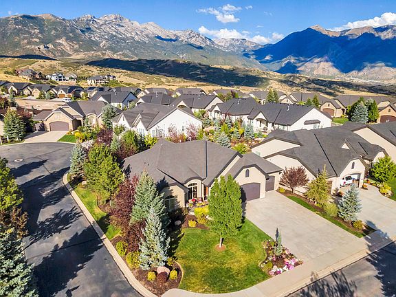 5th image of 2229 E Viscaya Dr