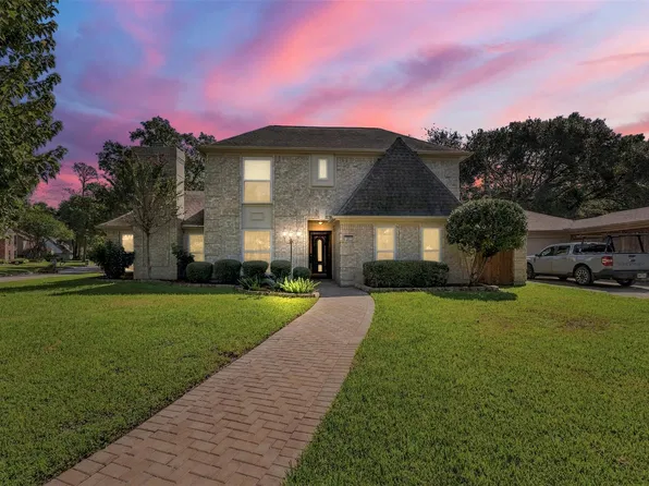 13007 Marron Dr, Cypress, TX 77429