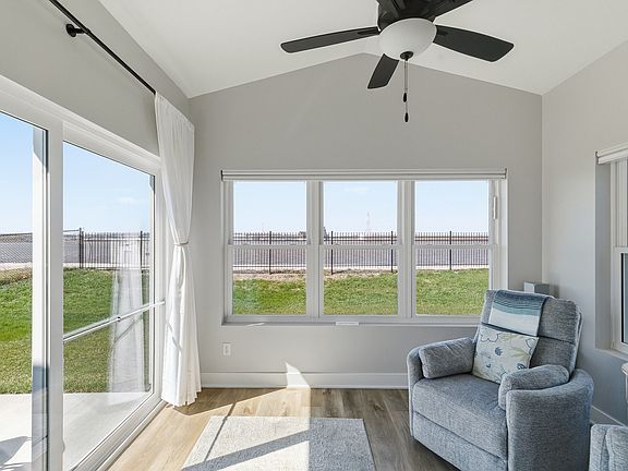 5th image of 181 Beacon Harbor Pkwy #0