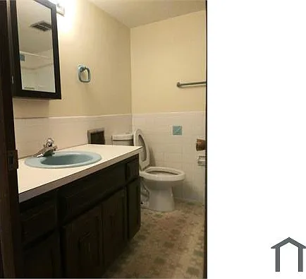 604 Saint Louis Ave #102A — Photo 6
