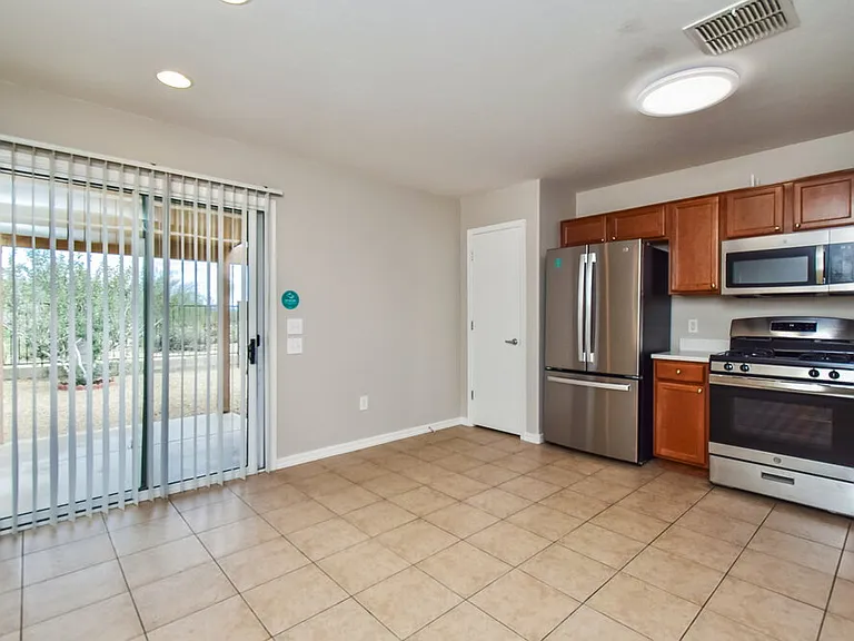 1084 W Calle Del Libro Dorado — Photo 6