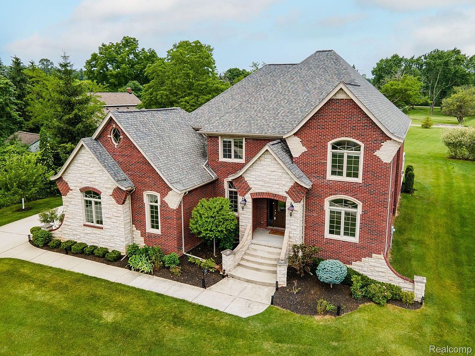 1st image of 55 Pine Creek Ct