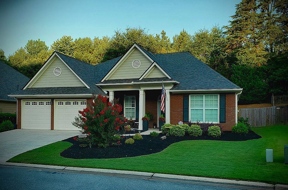 2nd image of 212 Brookview Pl