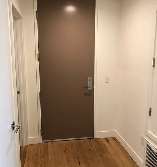 938 S Orange Grove Ave #201 — Photo 9