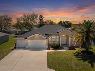 9 London Dr, Palm Coast, FL 32137