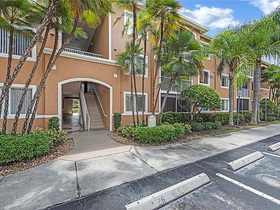 4th image of 1810 Florida Club Cir APT 1104