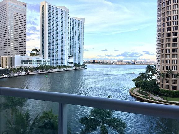2nd image of 465 Brickell Ave APT 617