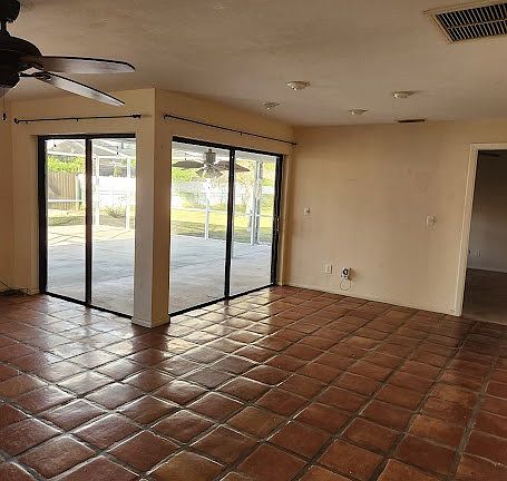 2nd image of 1617 SE 13th Ter