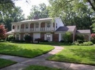 1038 Walbridge Dr, East Lansing, MI 48823