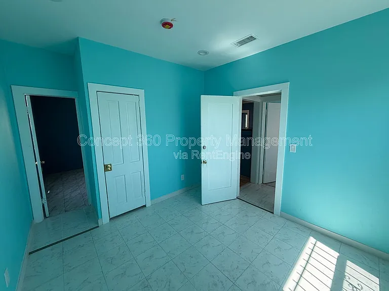 1124 Nadeau St — Photo 28