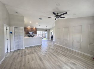 622 Oak St, Boynton Beach, FL 33435