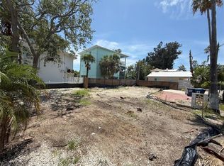 8586 E Bay Dr Lot 6, Saint Petersburg, FL 33706
