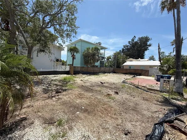 8586 E Bay Dr Lot 6, Saint Petersburg, FL 33706