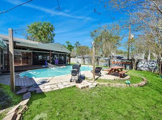 1011 Whitestone Ln, Houston, TX 77073