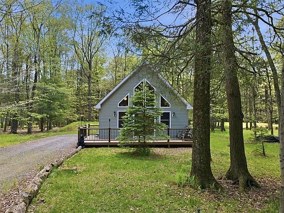 4th image of 82 Timberlane Dr
