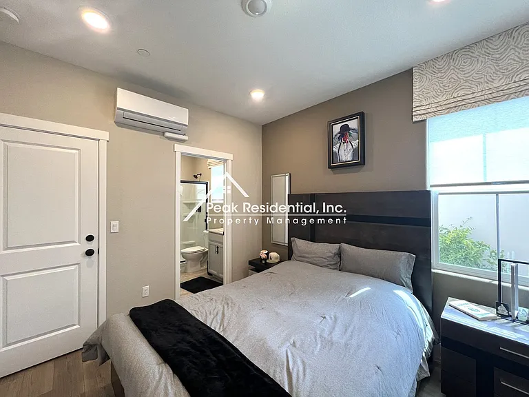599 Lost River Ln — Photo 6