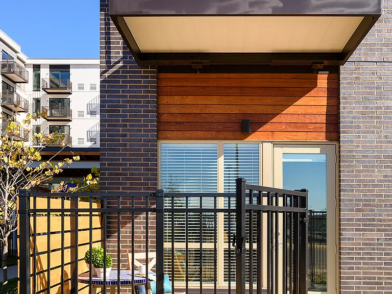 Indigo Apartments — Photo 5
