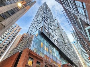 15 Mercer St #1204, Toronto, ON M5V 0T8