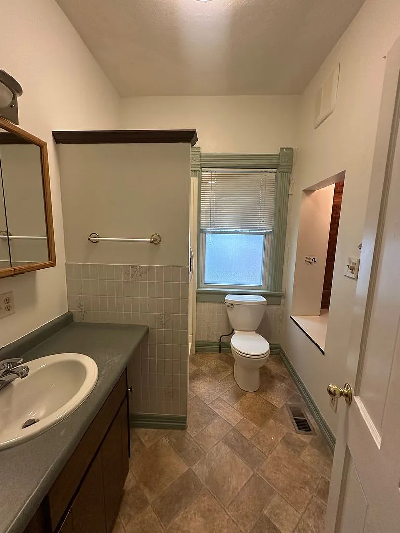 West Side Single Family Home — Photo 4