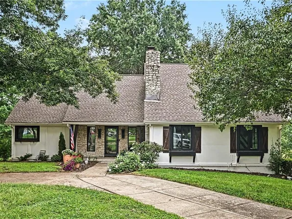 4811 Lees Summit Rd, Kansas City, MO 64136