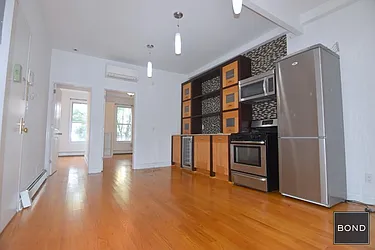 Rented by Bond New York