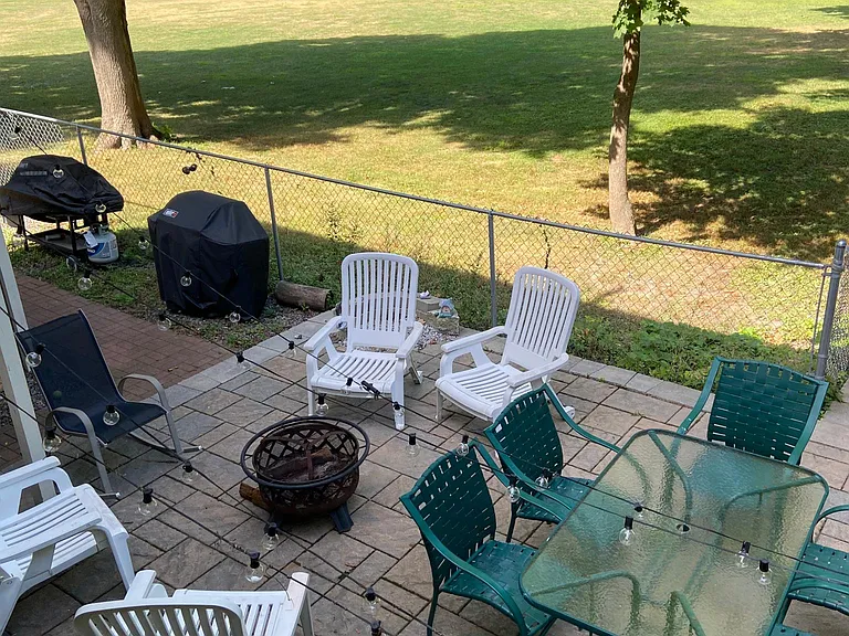 181 Churchills Ln #1 — Photo 2