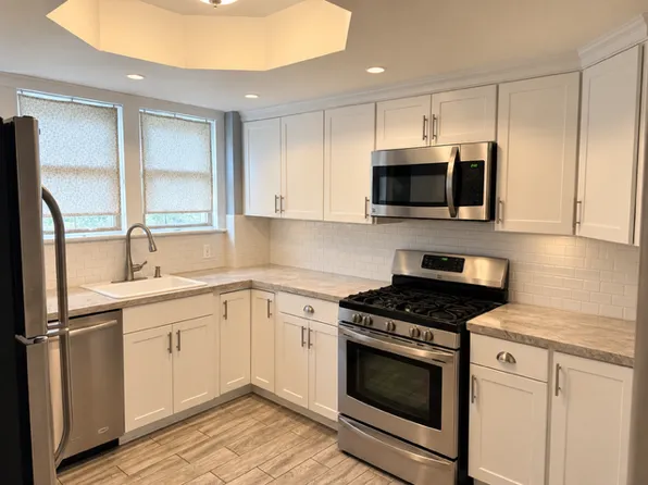 60 Rand Ave #2, Buffalo, NY 14216