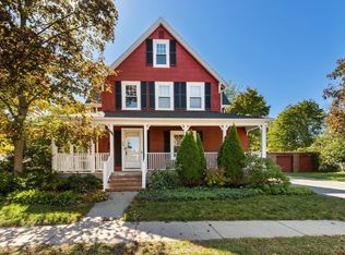 39 Forest St, Winchester, MA 01890