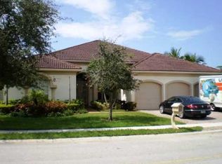 15997 SW 14th St, Pembroke Pines, FL 33027