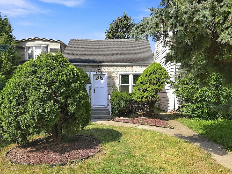 1st image of 4438 N Narragansett Ave