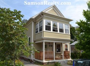 182 9th St #1, Providence, RI 02906