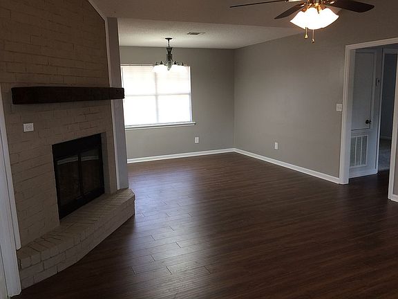 2nd image of 139 Country Dr